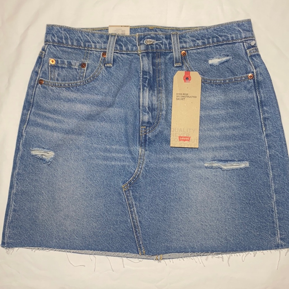 Levi’s denim mini skirt